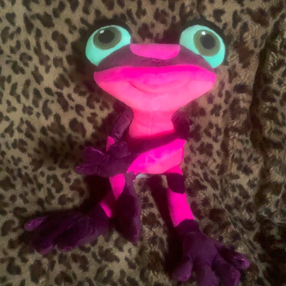 Cute frog stuffy